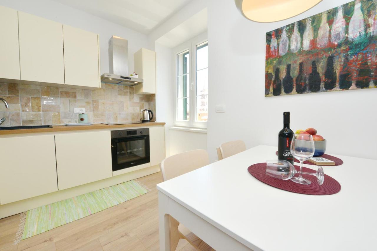 Apartment Junona - Poluotok Na Dlanu *